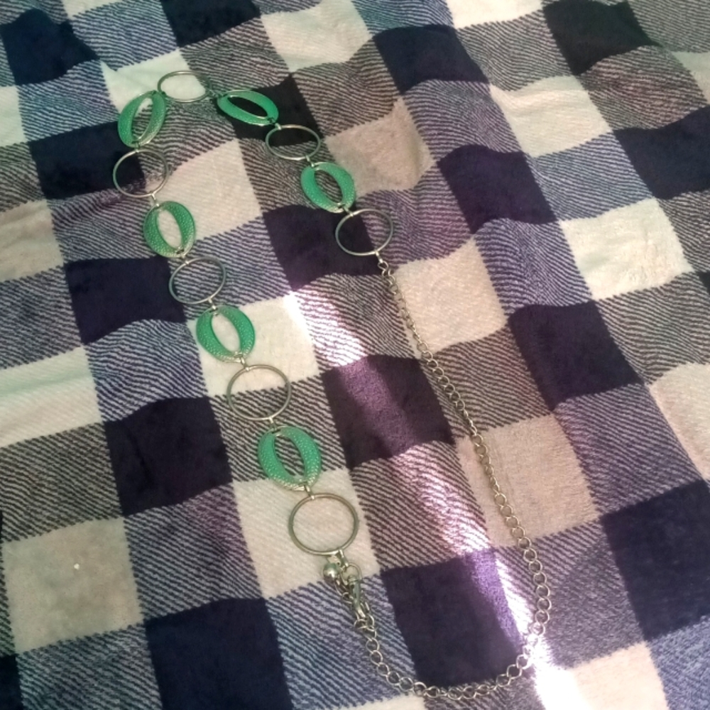 I am selling a silver belt